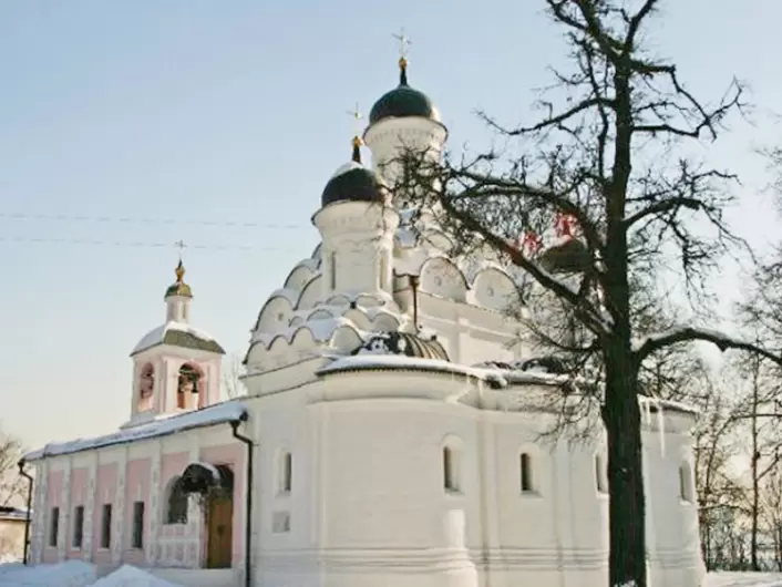 Храм Живоначальной Троицы (Хорошёво-Мнёвники, Северо-Западный округ)